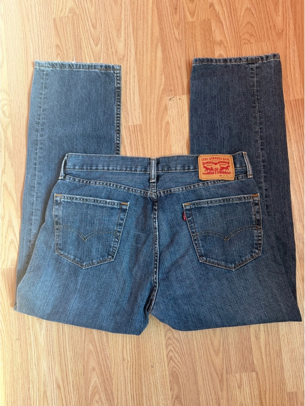 Levi’s 505 Blue Jeans Straight Leg Size 34x30